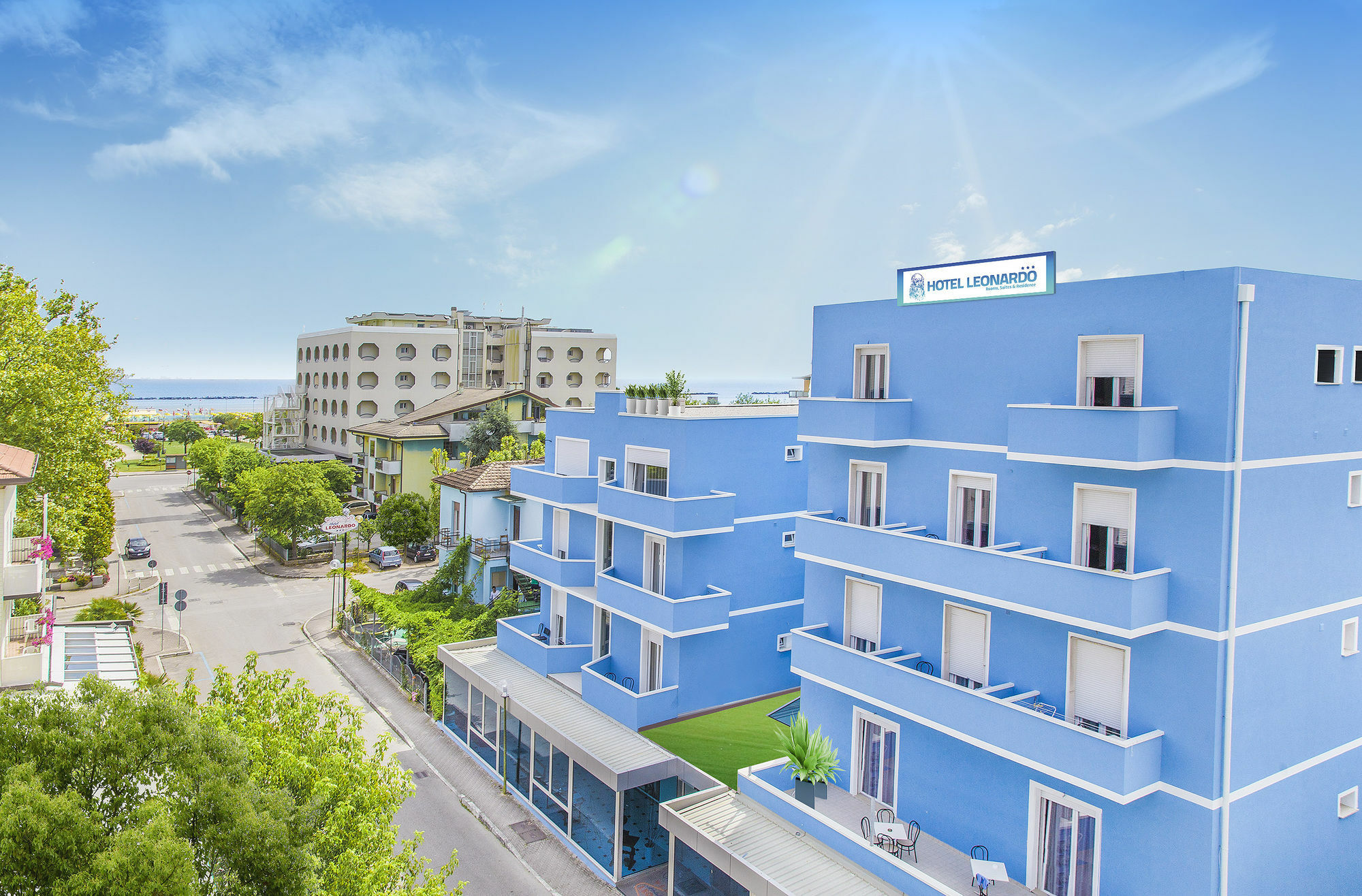 Hotel Leonardo Cesenatico Exteriör bild